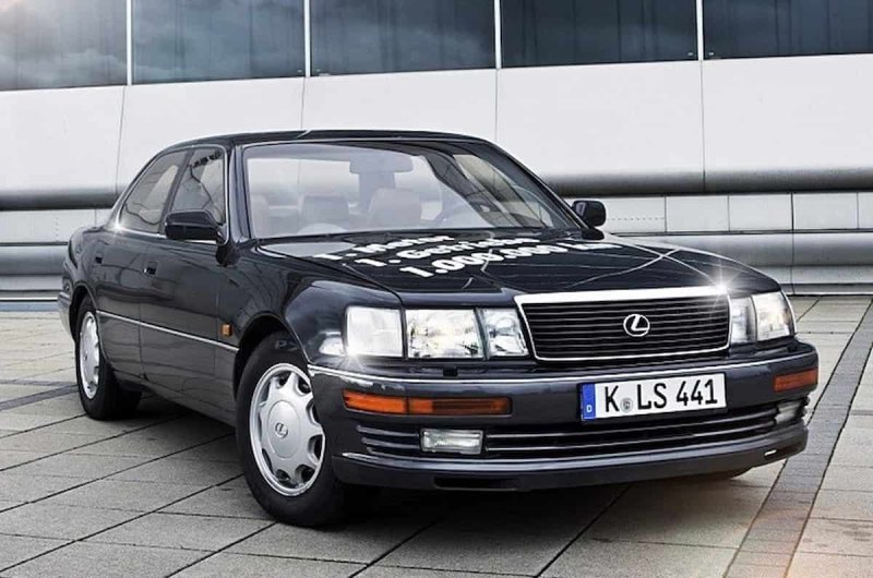 Lexus LS400
