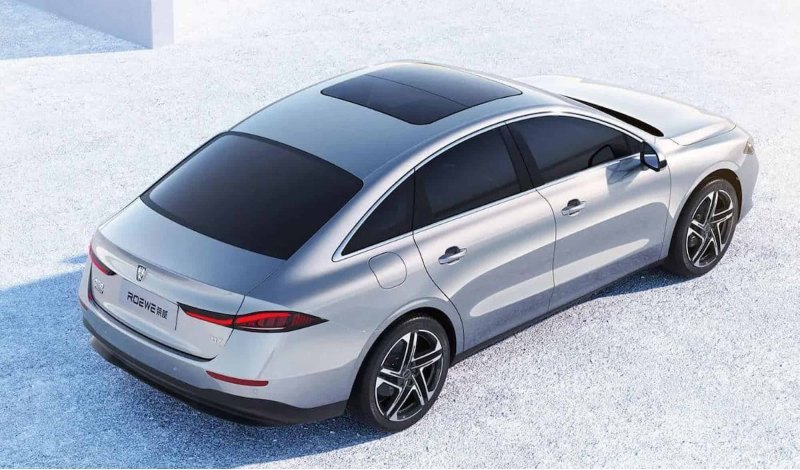 Длина D7 PHEV составит 4890 мм, ширина – 1890 мм,…