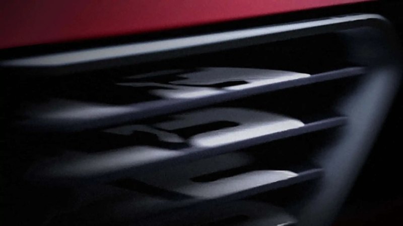 Новый суперкар Alfa Romeo будет иметь мощность…