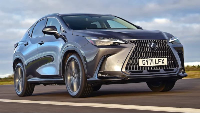 5 место – Lexus NX
