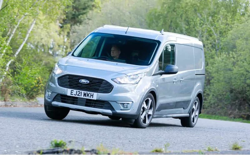 8 место – Ford Transit Connect