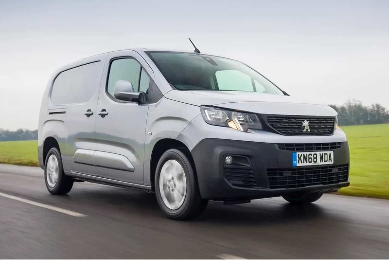 6 место – Peugeot Partner