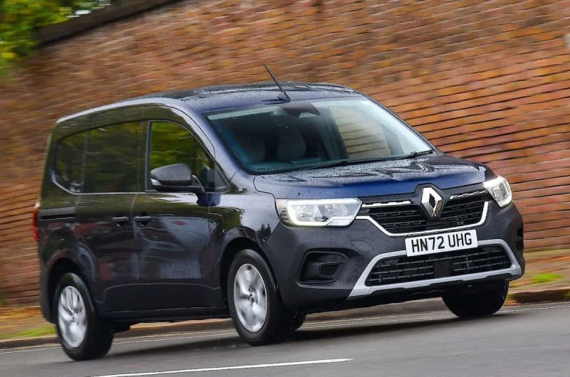 1 место – Renault Kangoo