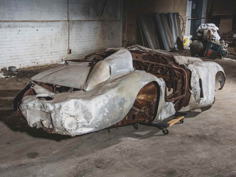 Именно так обстоит дело с Ferrari 500 Mondial…