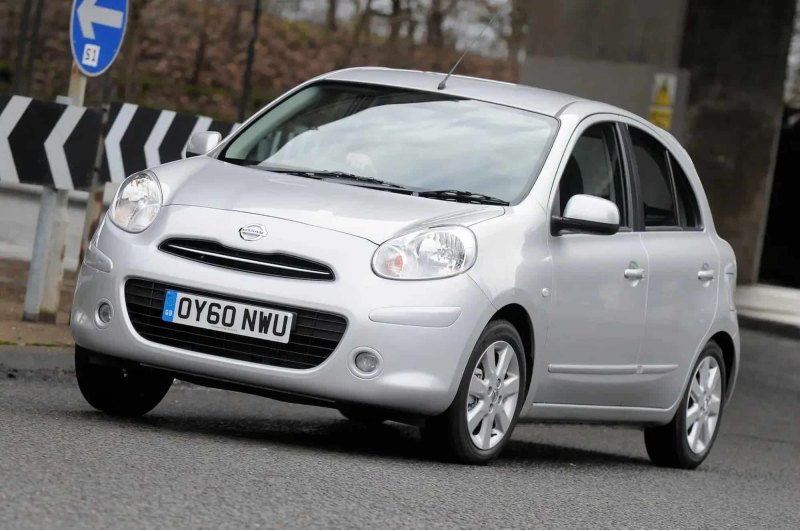 3 место – Nissan Micra (2010-2016)