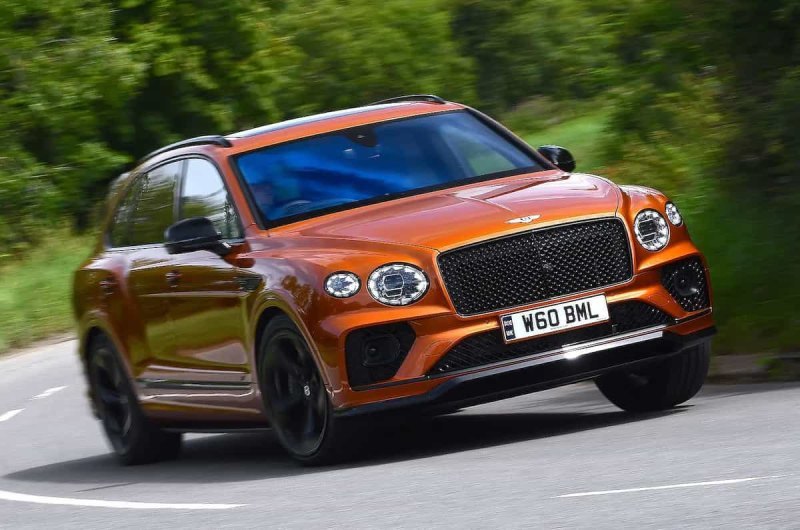 10 место – Bentley Bentayga