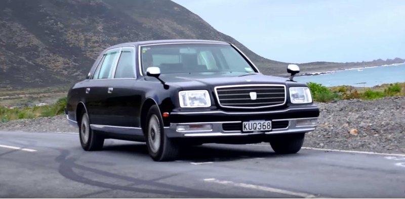 Toyota Century G50