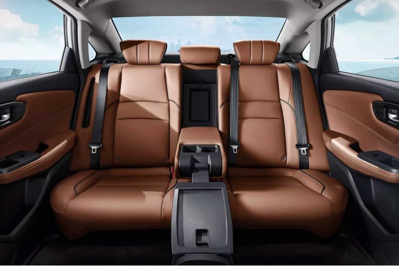 Одной из интересных «фишек» Honda Crider является…
