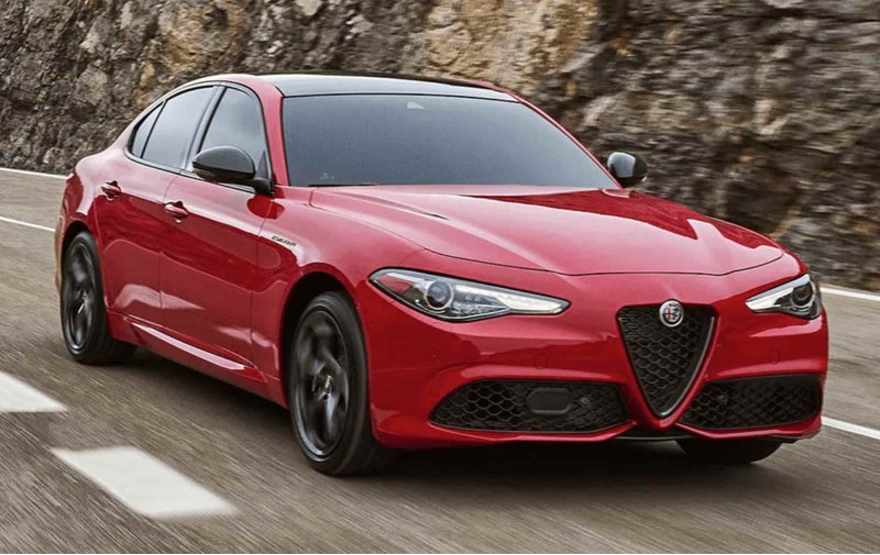 Alfa Romeo Giulia 2023 года