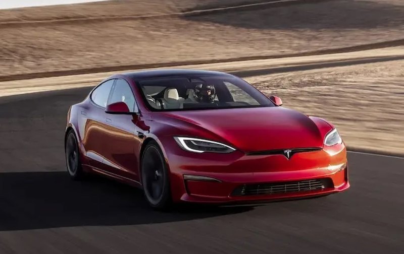 Tesla Model S Plaid