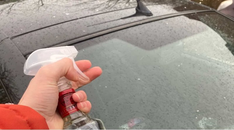Одним из них поделился доставщик из…