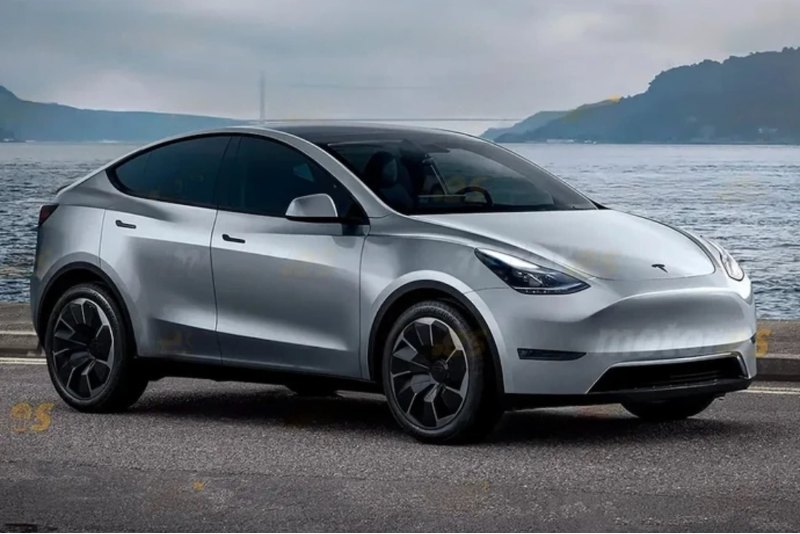 Самая дешевая Tesla показана на первом изображении