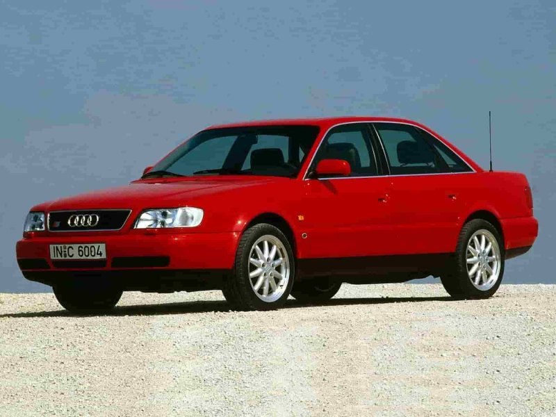 Audi S6 (C4)