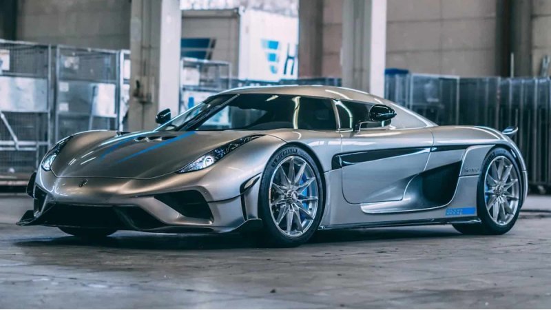Один из самых быстрых автомобилей на планете…