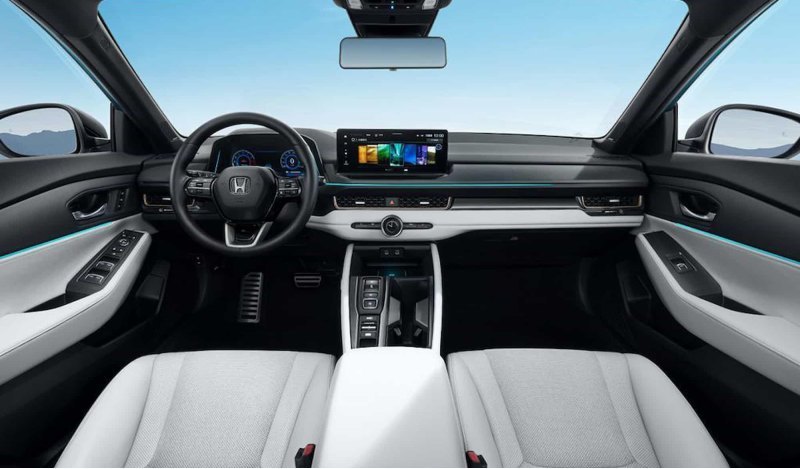 Ввезенный в Россию экземпляр Honda Inspire…