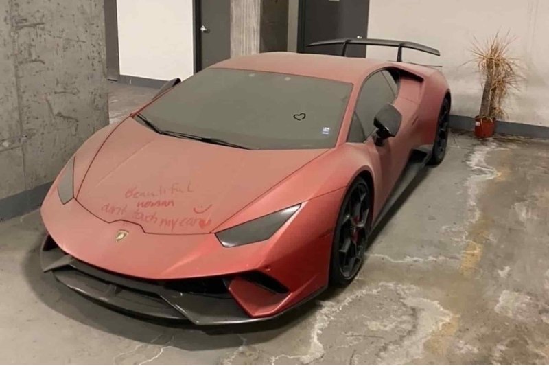 Lamborghini Huracan Performante
