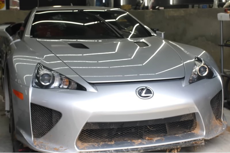 Ремонт Lexus LFA обойдется владельцу в 45…