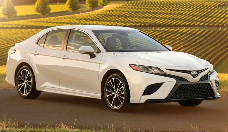 Toyota Camry 2018 года