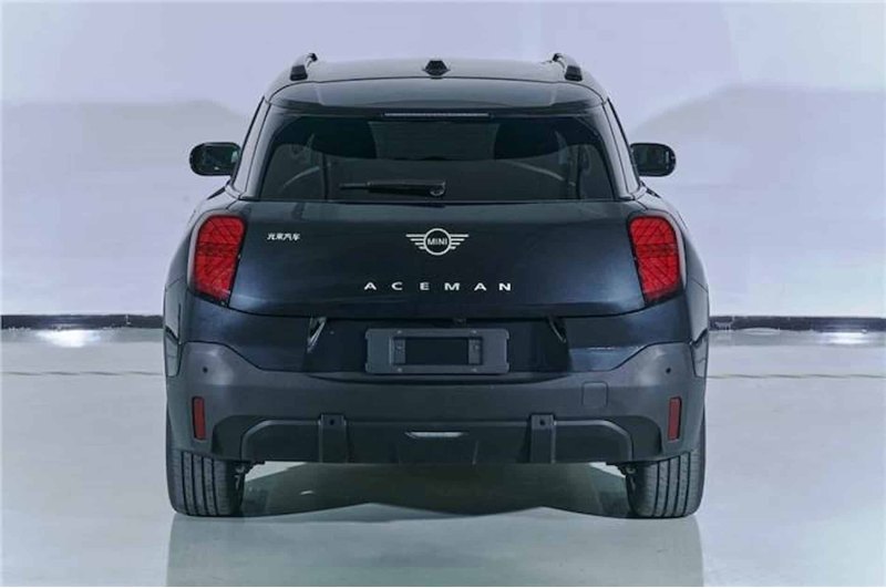 Фотографии нового Aceman EV слили в Сеть чуть…