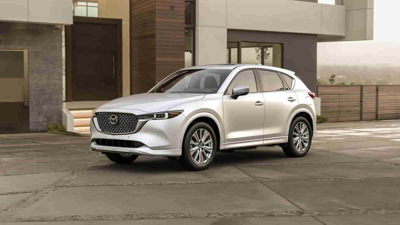 2 место – Mazda CX-5