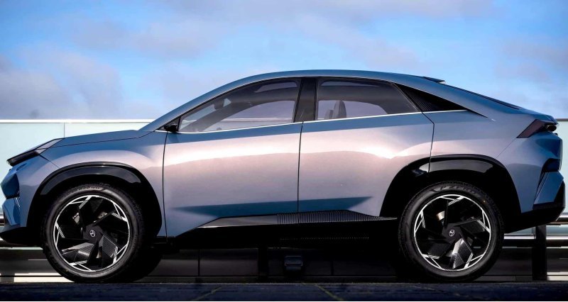 Индийская Tata выпустит бюджетный купе-кроссовер