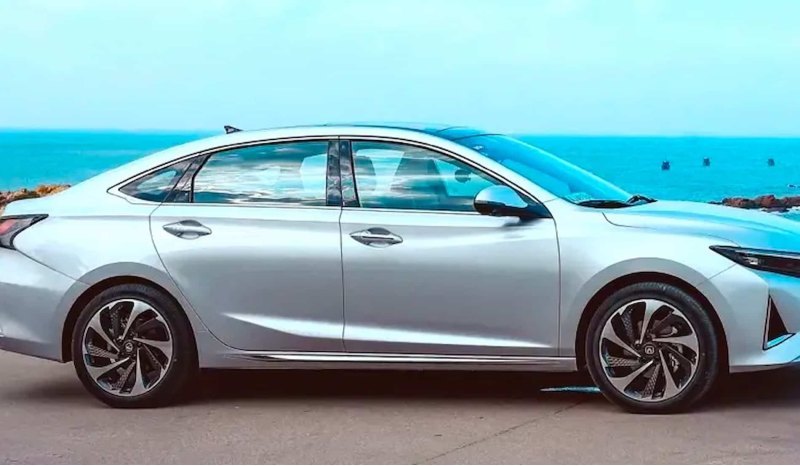 На «Западе» оценили новые автомобили Volga,…