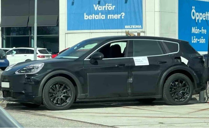 В качестве архитектуры машина задействует…