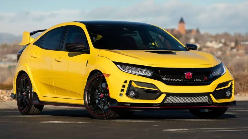 Портал «HotCars» сравнил все существующие…
