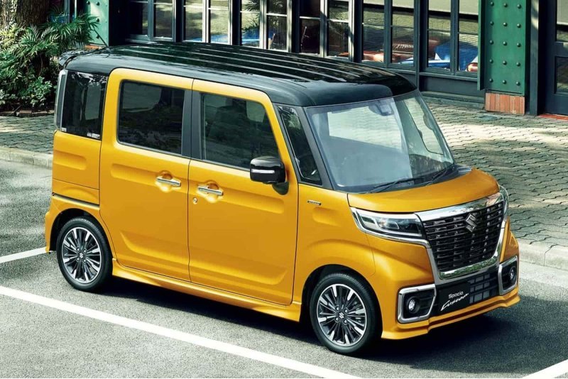 Suzuki Spacia