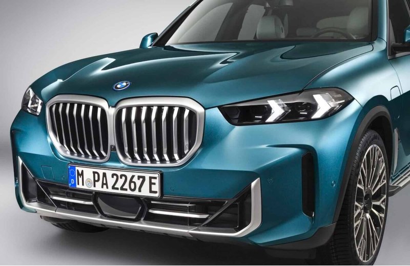 Стало известно, в чем BMW лучше Mercedes-Benz и…