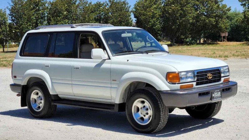Старый Toyota Land Cruiser 80 продали по цене…