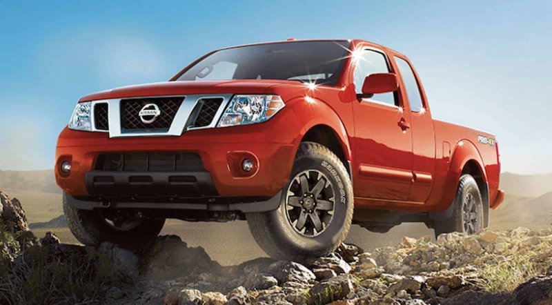 Nissan Frontier 2 поколения