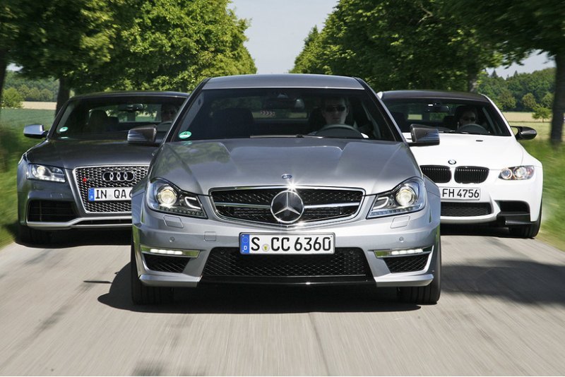Замыкает тройку лидеров немецкий бренд BMW –…