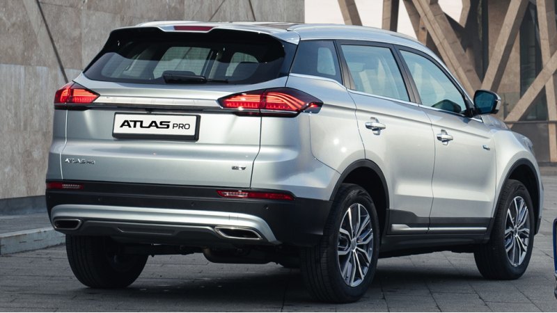 Первые переднеприводные кроссоверы Geely Atlas…