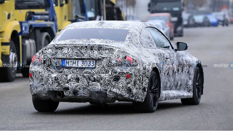 BMW будет продавать грядущий M2 строго с задним…