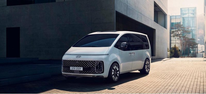 Компания Hyundai в 2022 году представит в России…