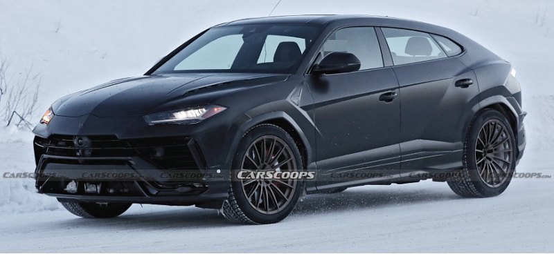 Матово-черный Lamborghini Urus Evo 2023 года…