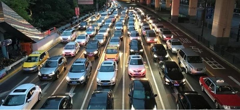 Китайский авторынок показал рост впервые после…
