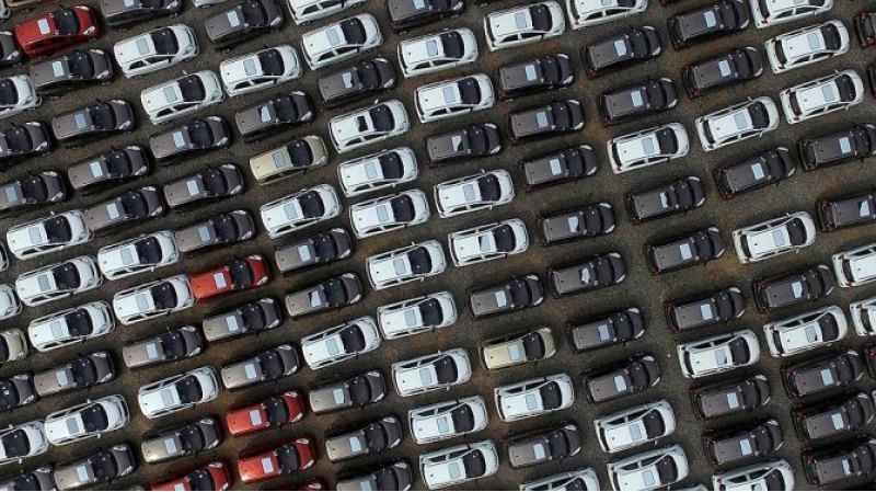Продажи машин в Китае растут во многом за счет…