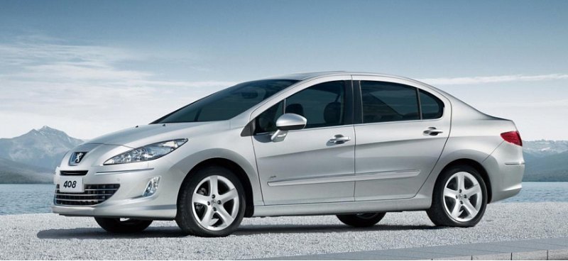 Седаны Citroen C4 и Peugeot 408 лишились…