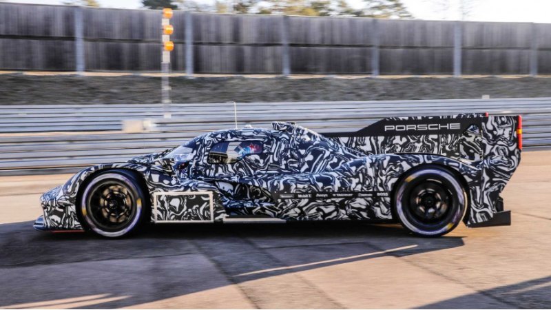 Как и говорили инженеры Porsche, «нет никакой…