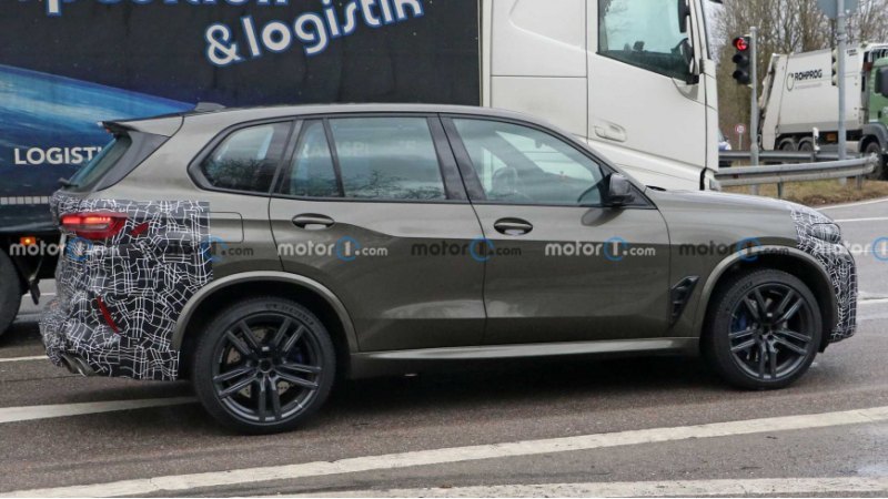 BMW работает над фейслифтингом X5, но старт…