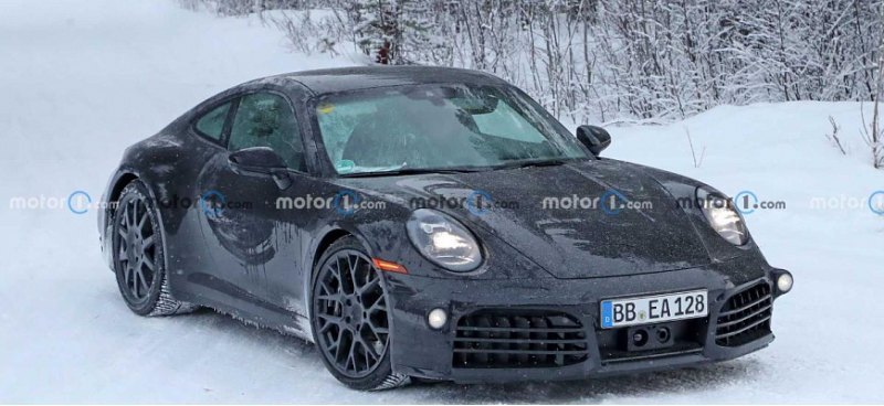 На тестах замечен прототип обновленного Porsche…