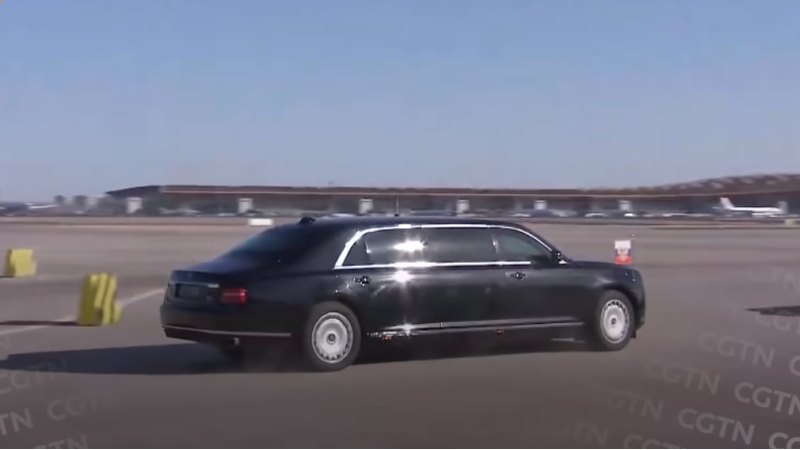 С той разницей, что китайский лимузин построен на…