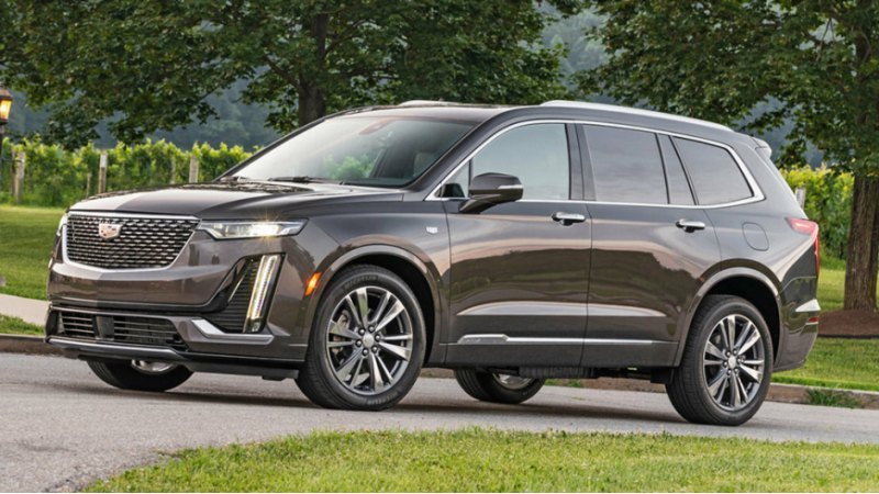 Cadillac XT4 доступен россиянам от 3 млн 810…