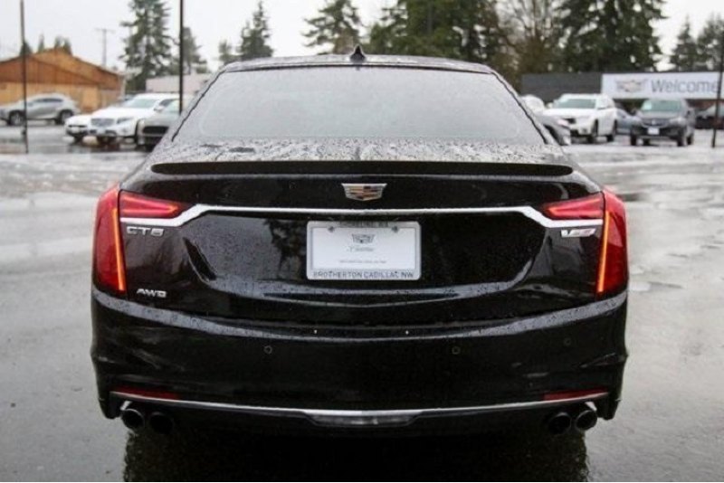 CT6-V оснащен 4,2-литровым двигателем LTA V8 с…