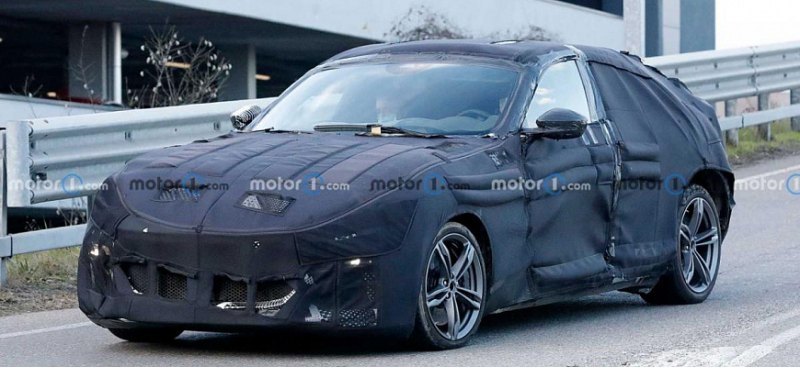Кроссовер Ferrari Purosangue тестируют в Европе…