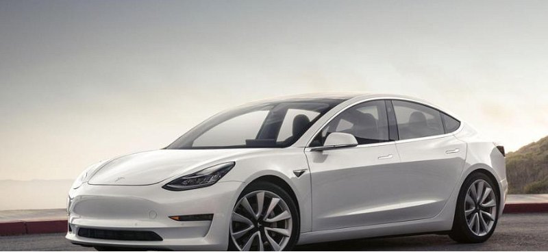 Компания Tesla отзывает более 26 тыс. новых…