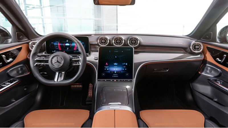 В настоящее время Mercedes-Benz C-класса у…