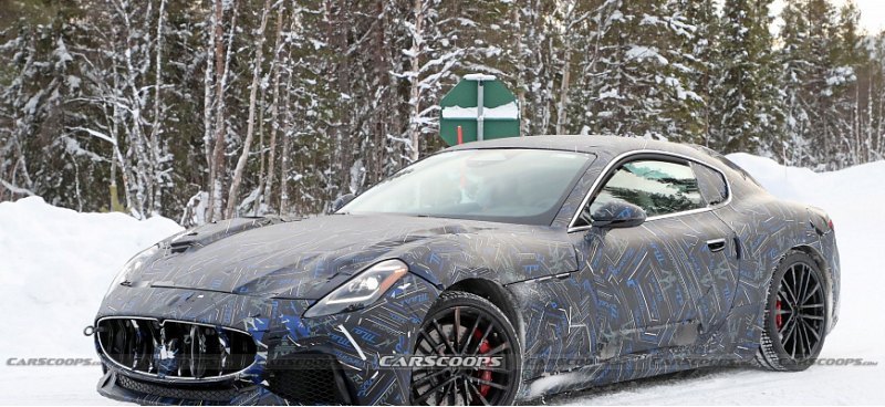 Maserati GranTurismo 2023 года демонстрирует…